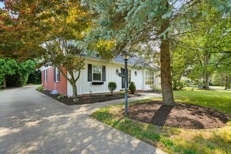 2468 Ridgewood Road Akron OH 44313