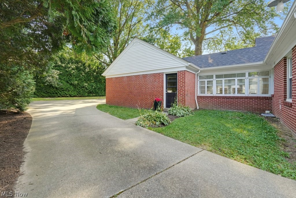 2468 Ridgewood Road Akron OH 44313