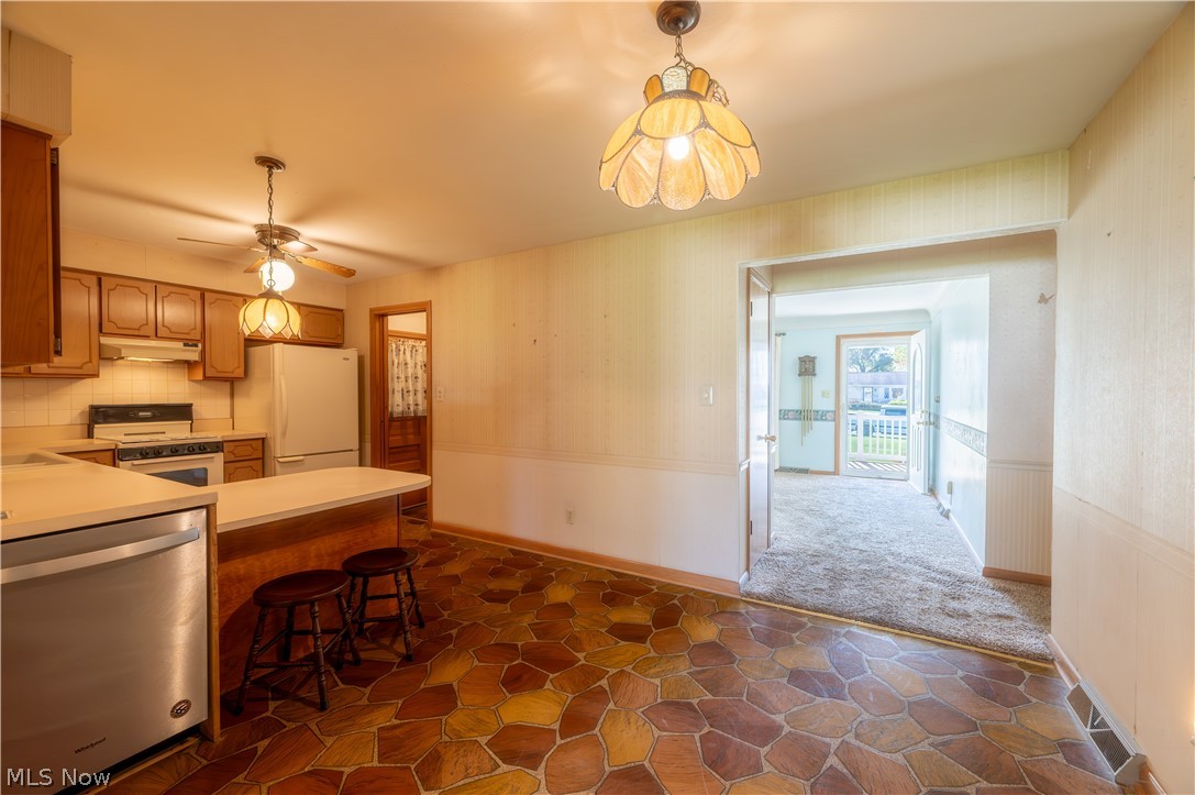 4710 Pinegrove Avenue Youngstown OH 44515