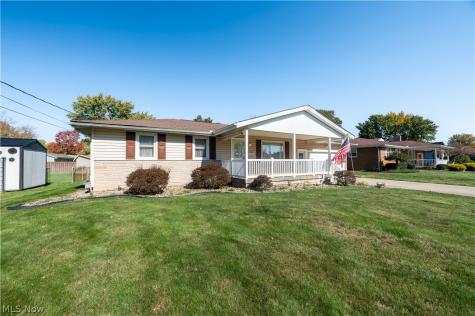 4710 Pinegrove Avenue Youngstown OH 44515
