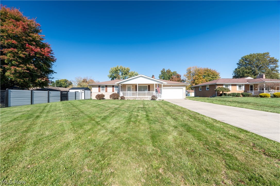 4710 Pinegrove Avenue Youngstown OH 44515