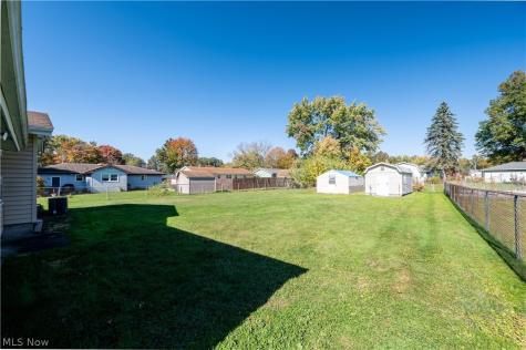 4710 Pinegrove Avenue Youngstown OH 44515