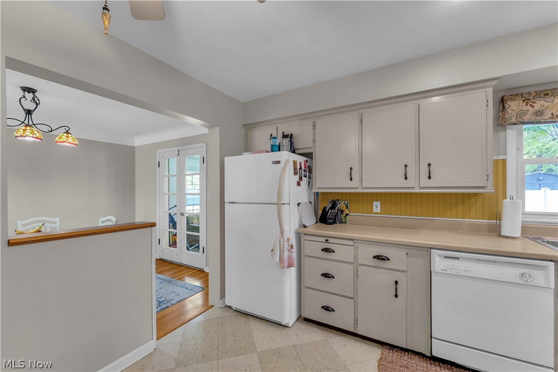 364 Cherry Lane Seven Hills OH 44131