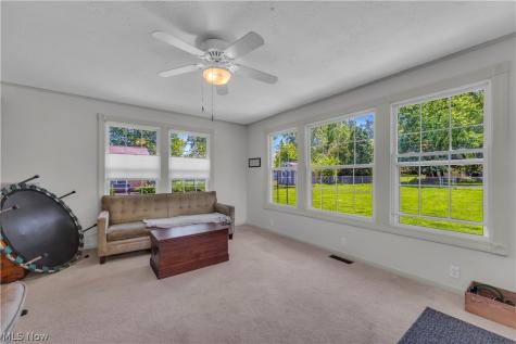 364 Cherry Lane Seven Hills OH 44131