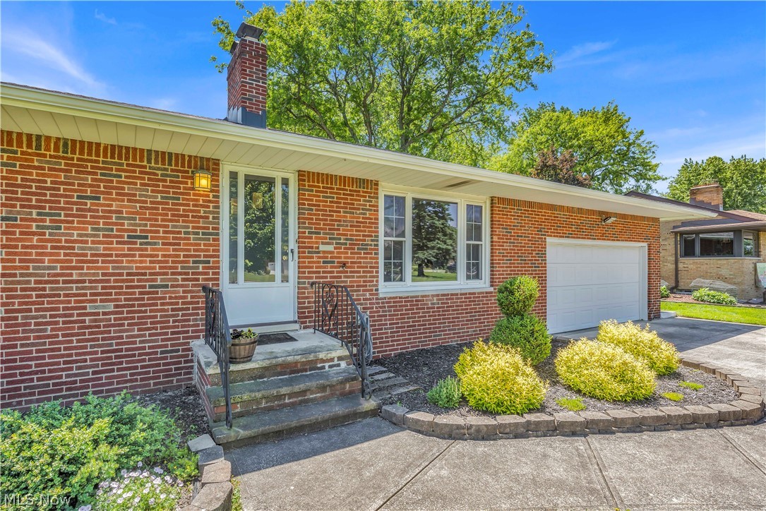 364 Cherry Lane Seven Hills OH 44131