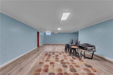 364 Cherry Lane Seven Hills OH 44131