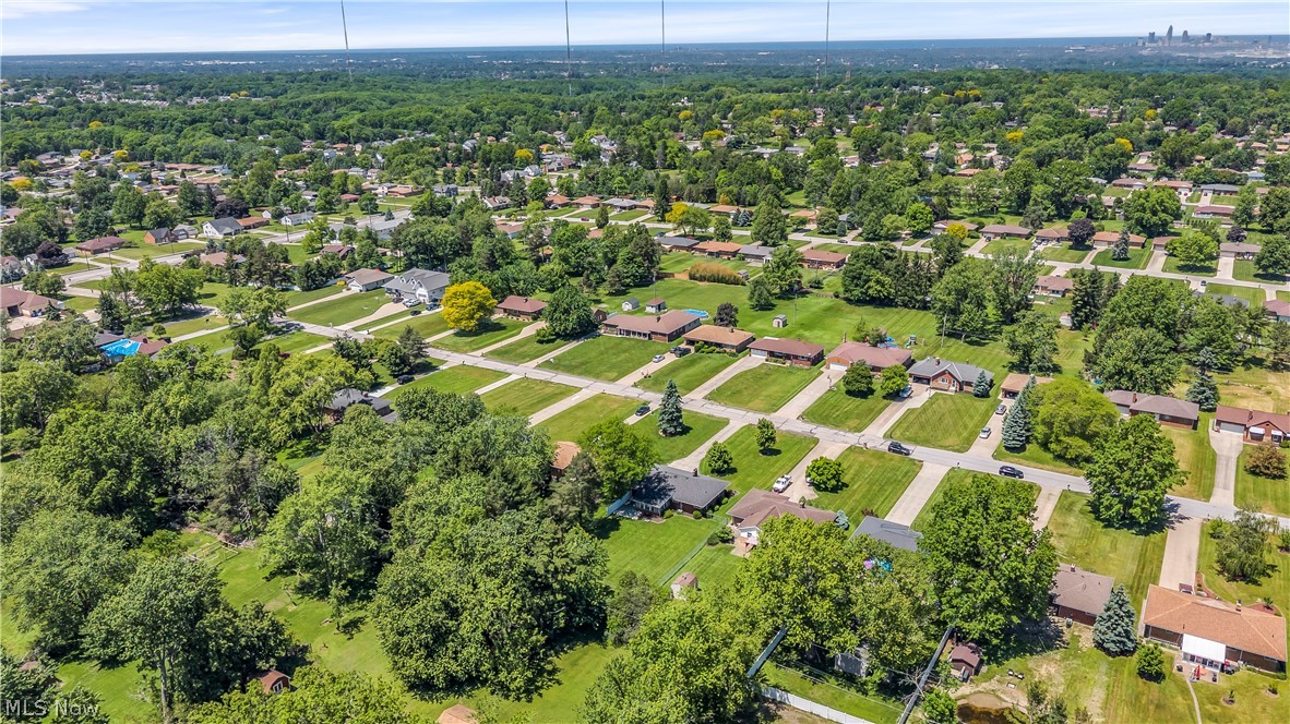 364 Cherry Lane Seven Hills OH 44131