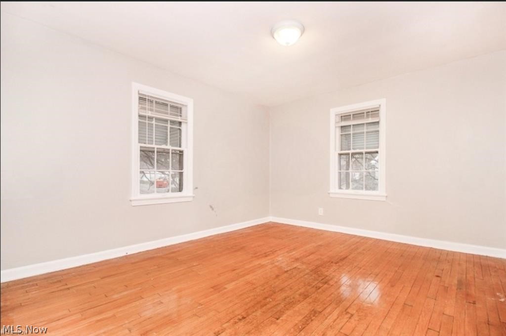 3801 Woodridge Road Cleveland OH 44121