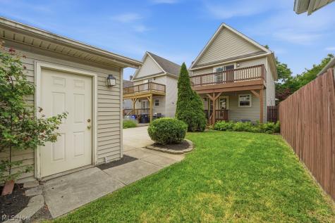 2469 W 5th Street Cleveland OH 44113