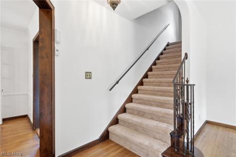 2579 Fenwick Road University Heights OH 44118