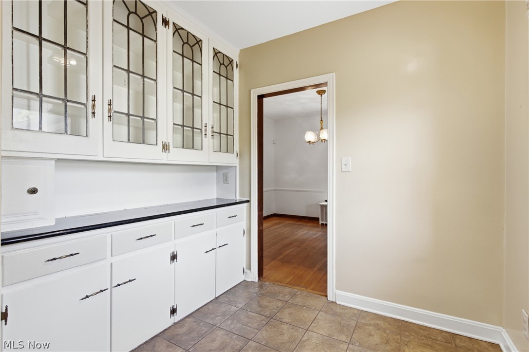2579 Fenwick Road University Heights OH 44118