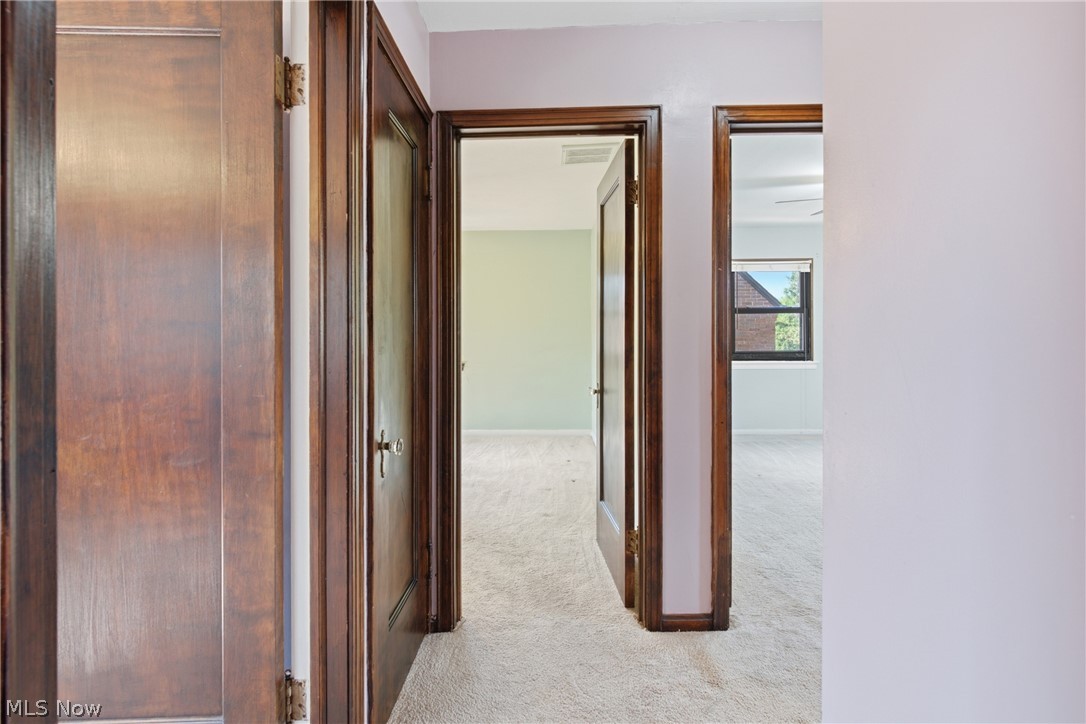 2579 Fenwick Road University Heights OH 44118