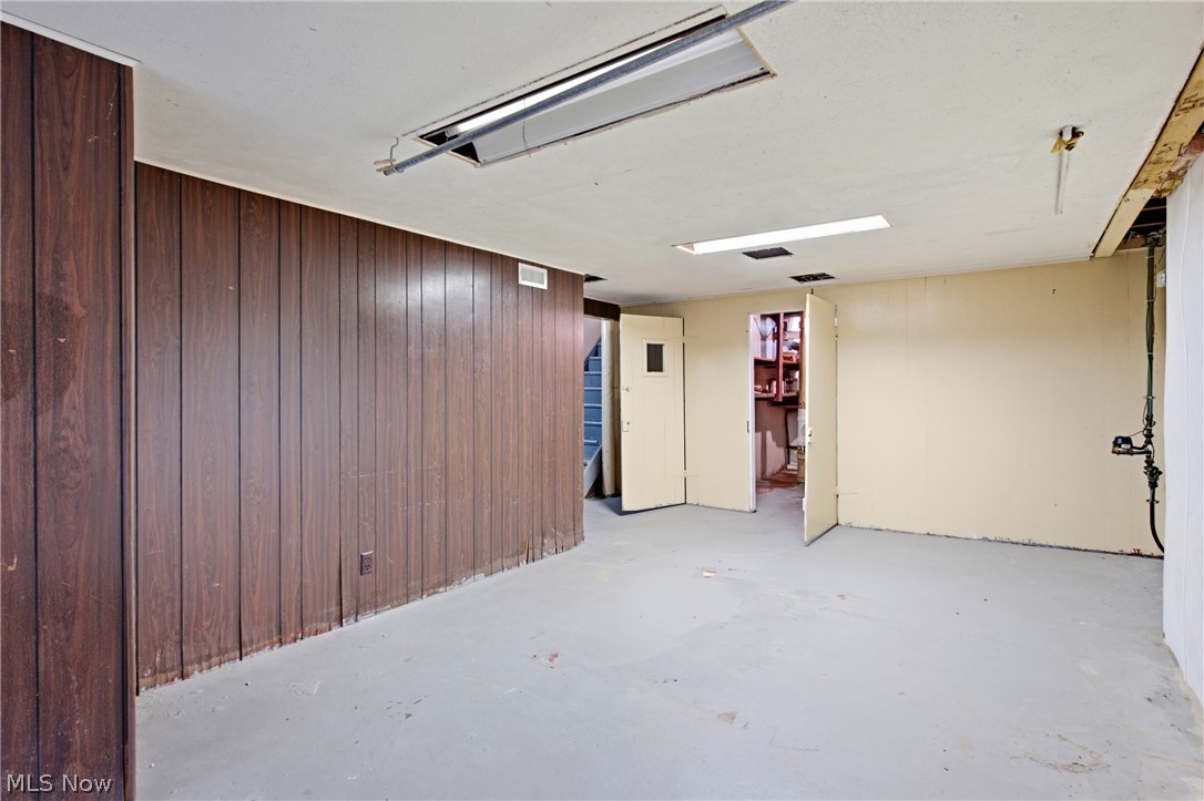 2579 Fenwick Road University Heights OH 44118
