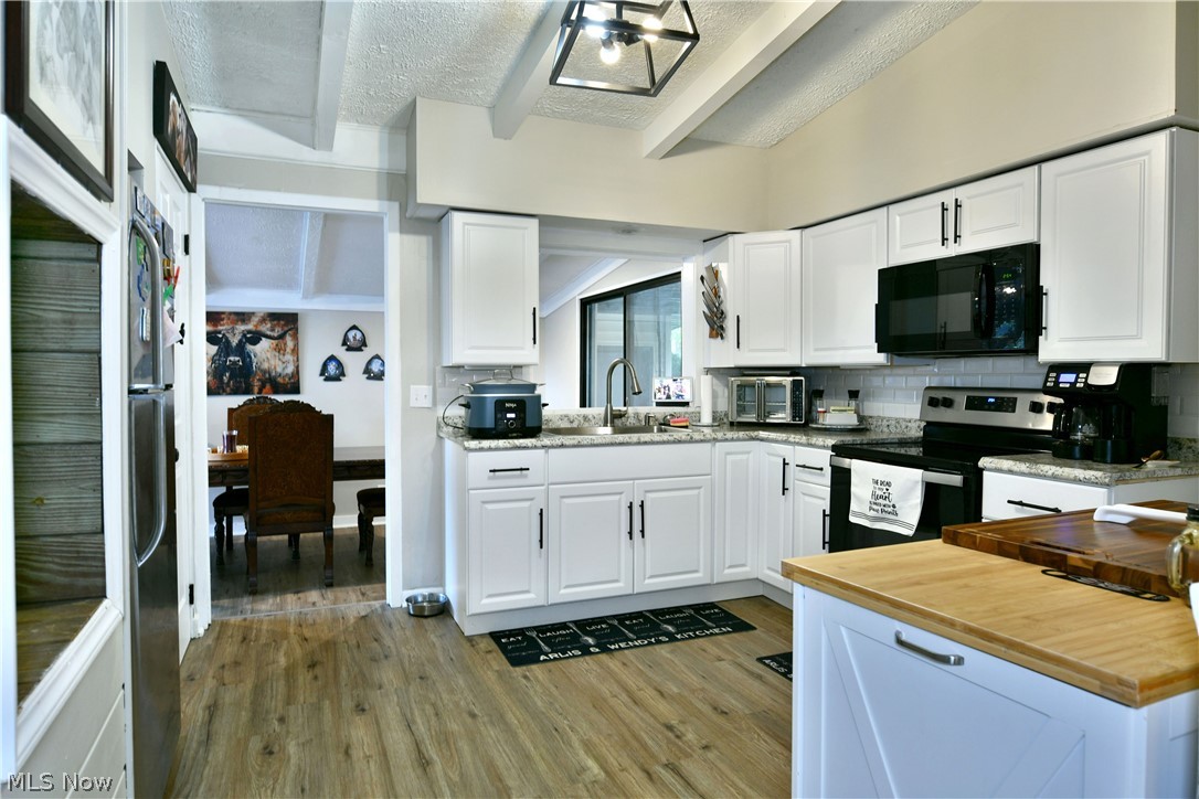 837 Pinecrest Road Girard OH 44420