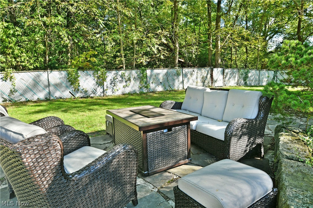 837 Pinecrest Road Girard OH 44420