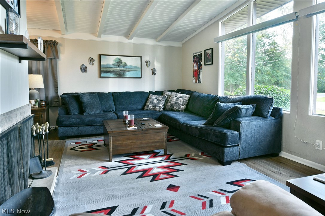 837 Pinecrest Road Girard OH 44420