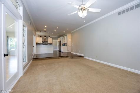 270 Meadow Lane Wooster OH 44691