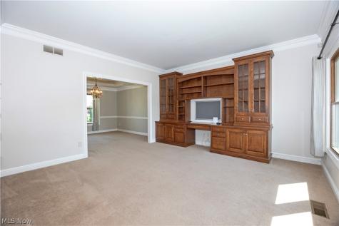 270 Meadow Lane Wooster OH 44691