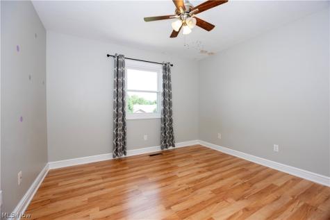 270 Meadow Lane Wooster OH 44691