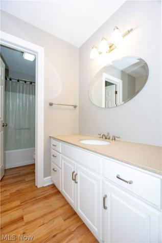 270 Meadow Lane Wooster OH 44691