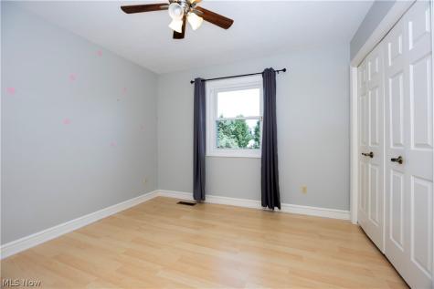 270 Meadow Lane Wooster OH 44691