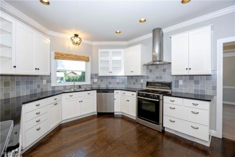 270 Meadow Lane Wooster OH 44691