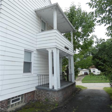 13187 Forestdale Drive Garfield Heights OH 44125