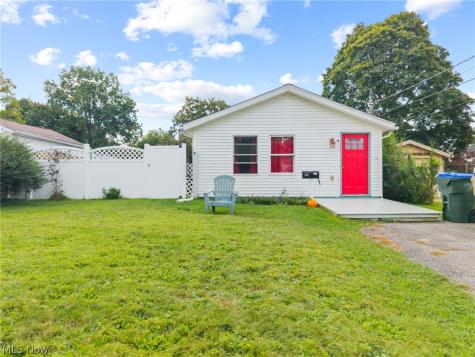 700 Viewpoint Avenue Cuyahoga Falls OH 44221