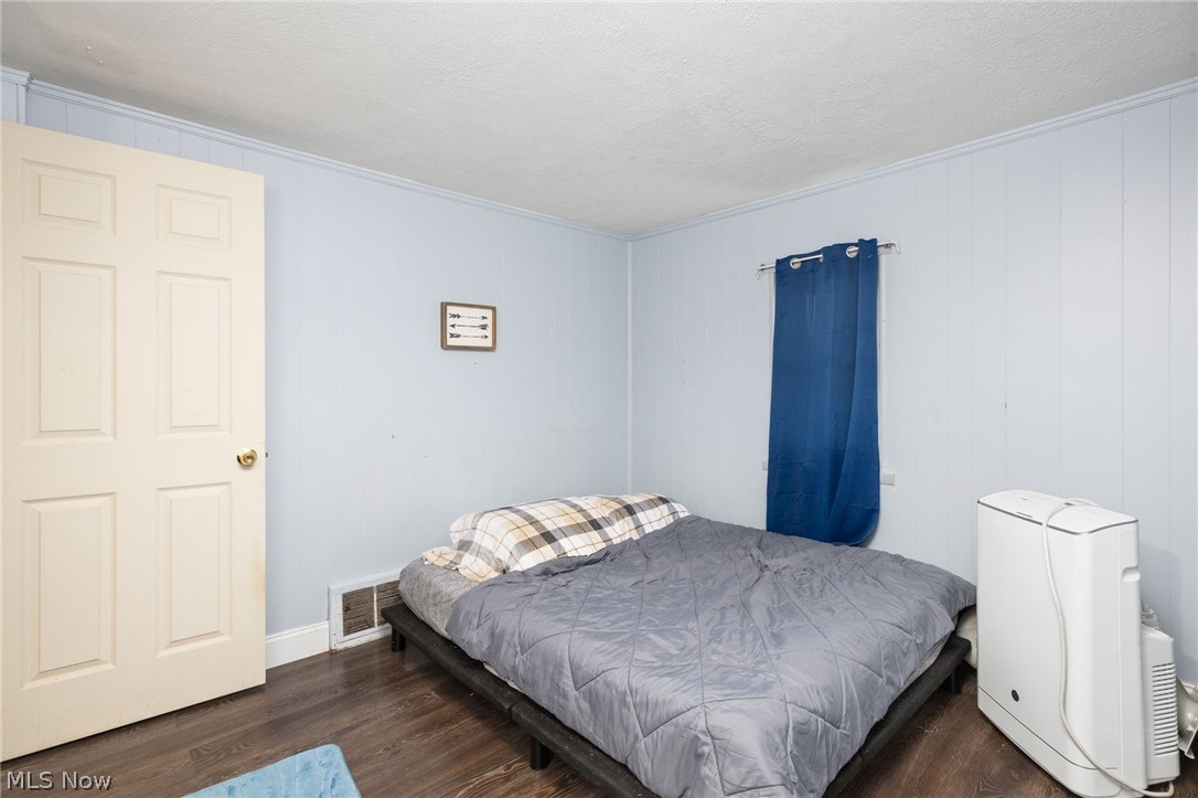 700 Viewpoint Avenue Cuyahoga Falls OH 44221
