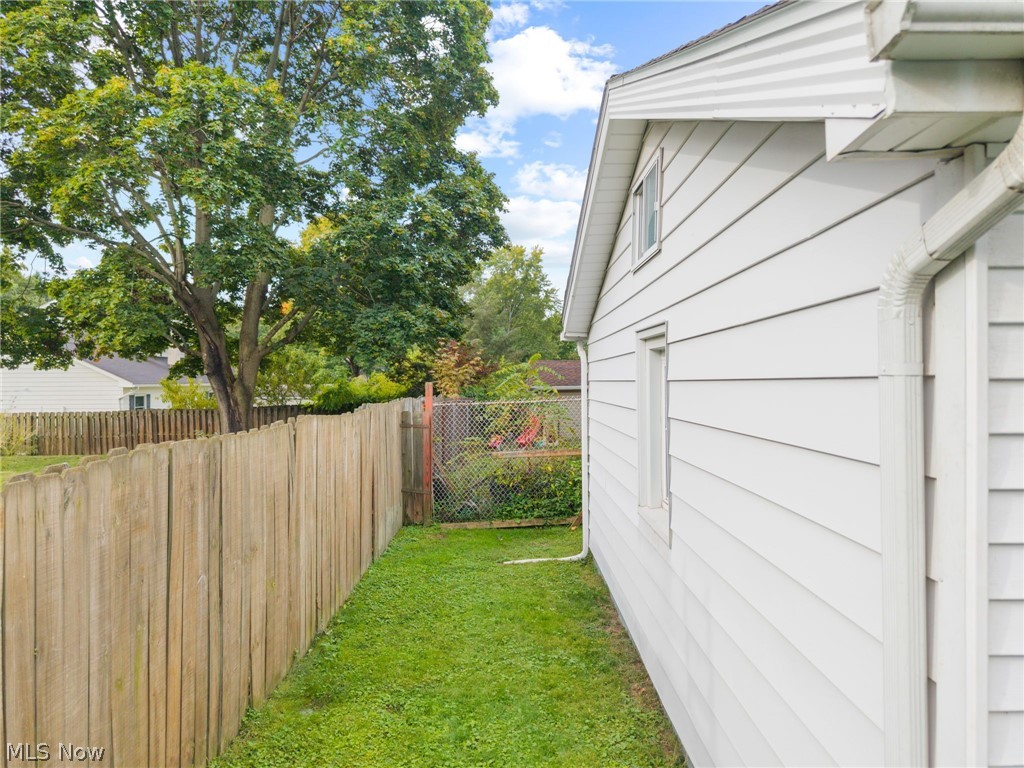 700 Viewpoint Avenue Cuyahoga Falls OH 44221