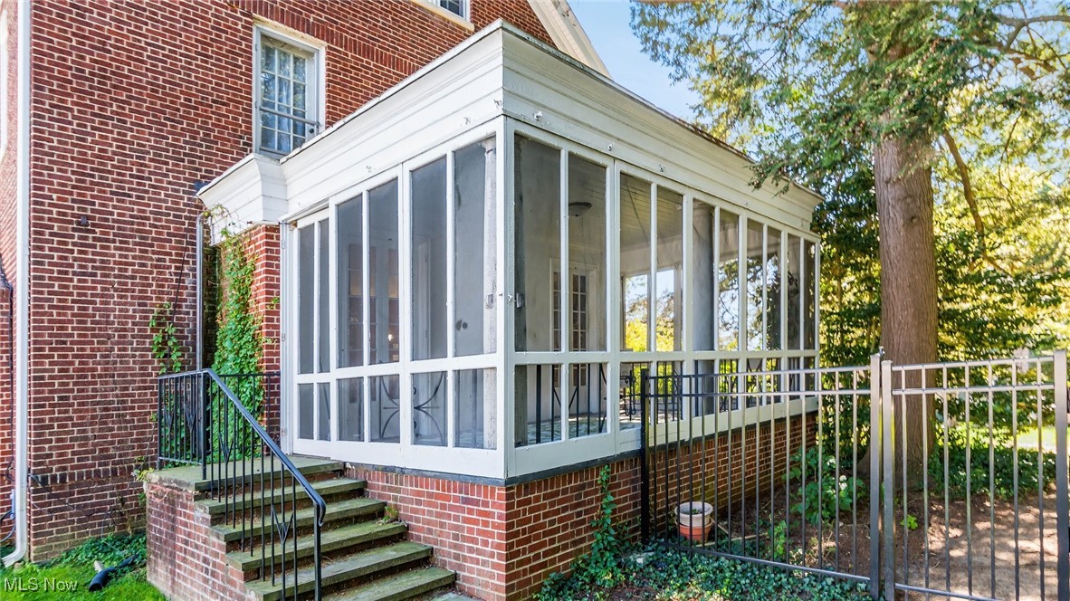 641 Fairmont Avenue Zanesville OH 43701