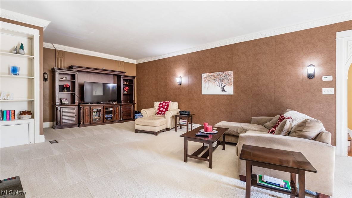 641 Fairmont Avenue Zanesville OH 43701