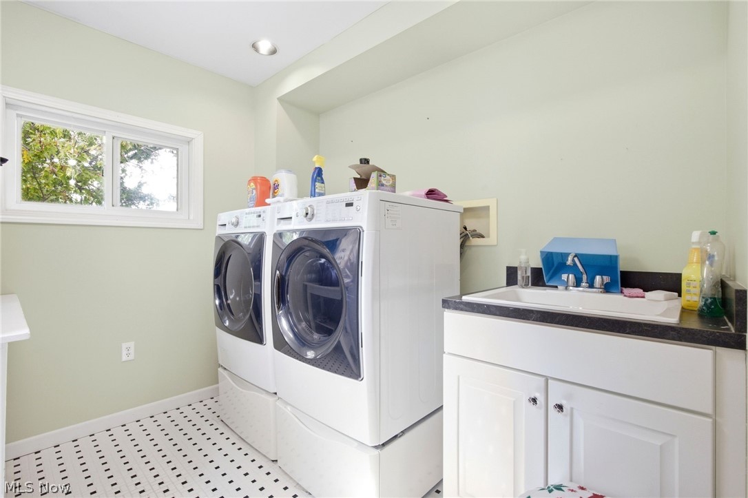 512 7th Street Fairport Harbor OH 44077