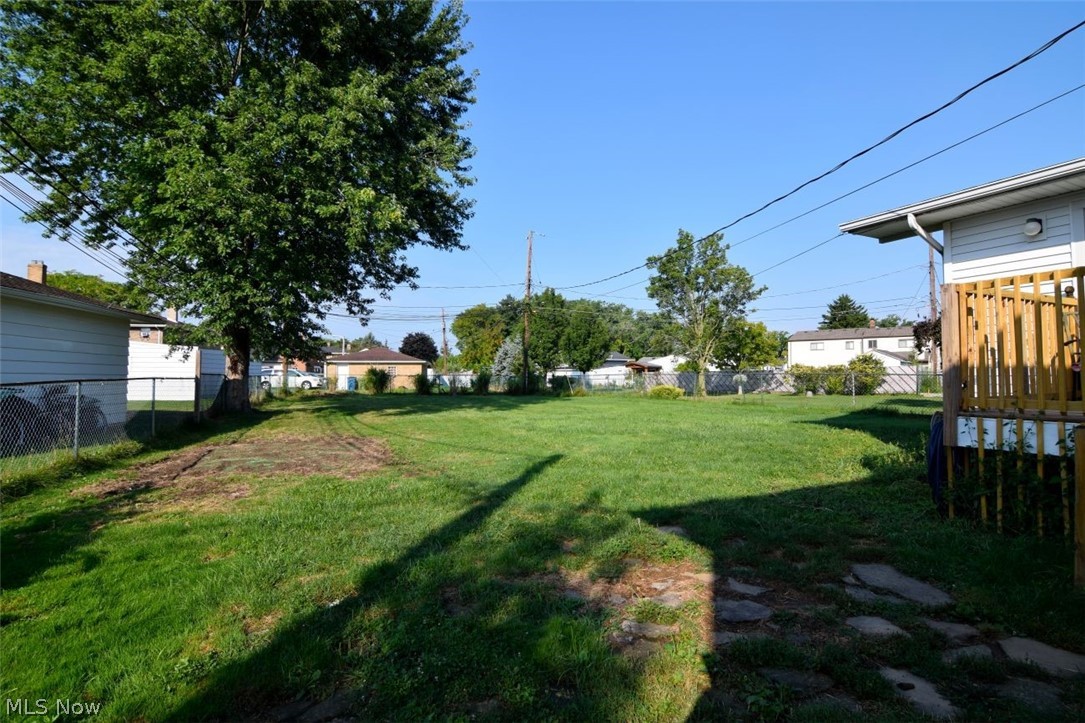 6902 Lantern Lane Parma Heights OH 44130