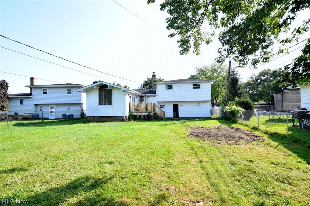 6902 Lantern Lane Parma Heights OH 44130