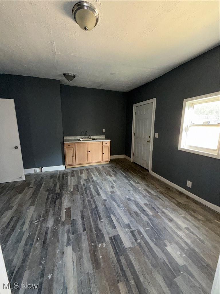 3297 W 61st Street Cleveland OH 44102