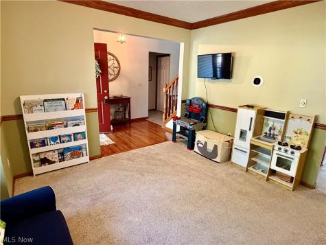 38390 Westminster Lane Willoughby OH 44094
