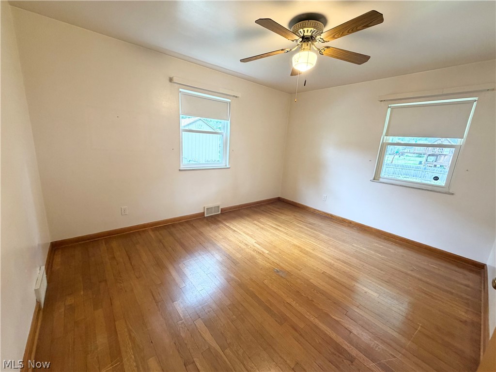 546 Belvedere Avenue NE Warren OH 44483