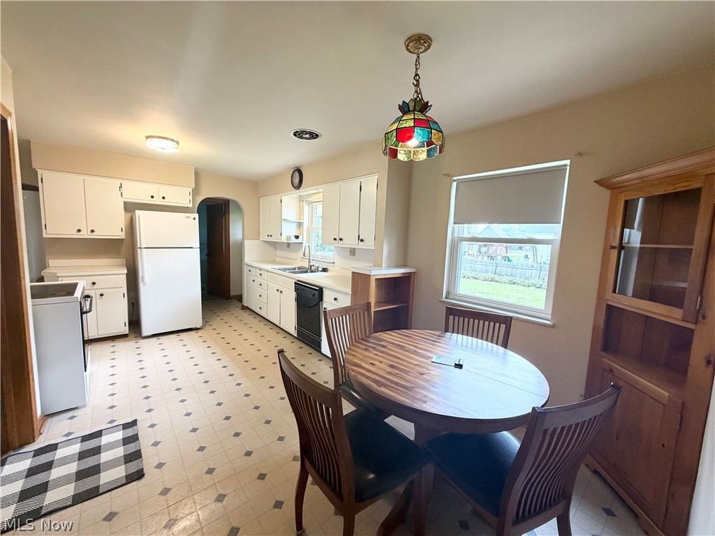 546 Belvedere Avenue NE Warren OH 44483