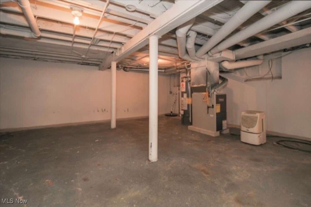 3821 Delmore Road Cleveland Heights OH 44121