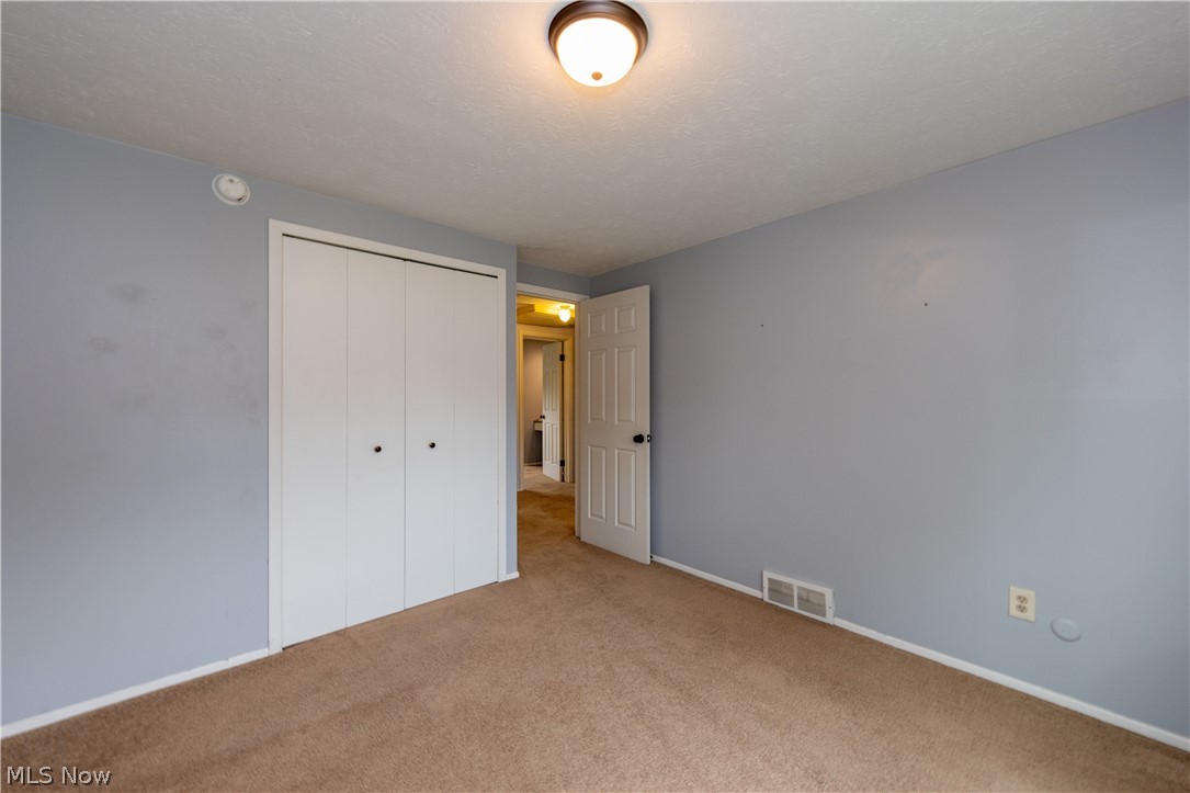 7305 Ames Road Parma OH 44129