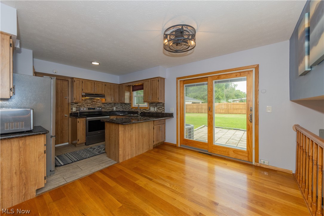 7305 Ames Road Parma OH 44129