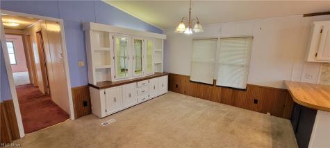 5 Sycamore Drive Olmsted Twp OH 44138