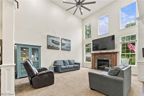 2807 Alexandria Court Uniontown OH 44685