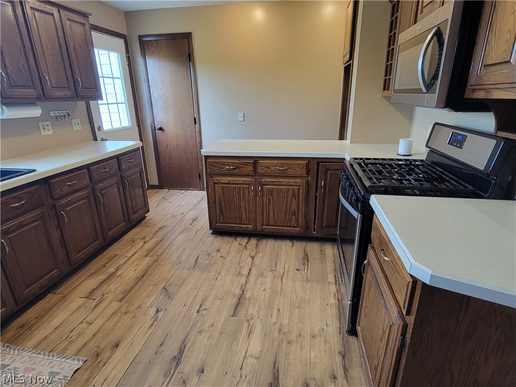 3941 W Sterling Road Burbank OH 44214