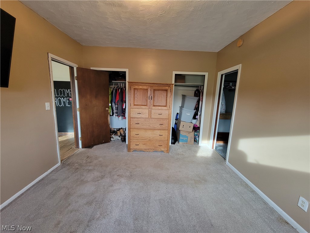 3941 W Sterling Road Burbank OH 44214