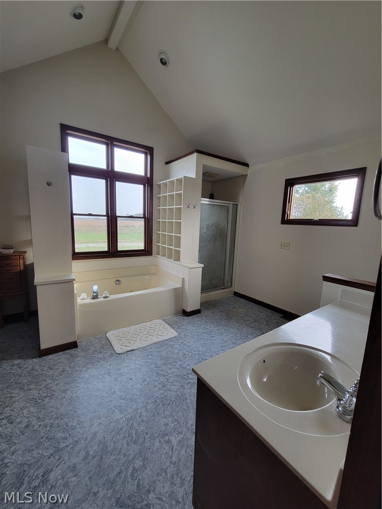 3941 W Sterling Road Burbank OH 44214