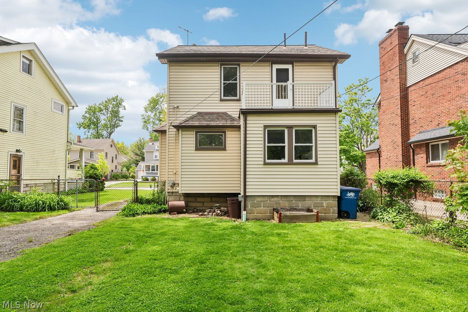 2179 Morrison Avenue Lakewood OH 44107