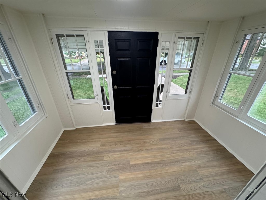 16312 Laverne Avenue Cleveland OH 44135