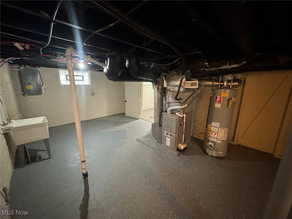 16312 Laverne Avenue Cleveland OH 44135